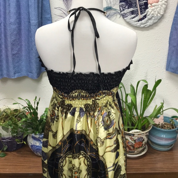 Silky halter dress - Picture 3 of 7